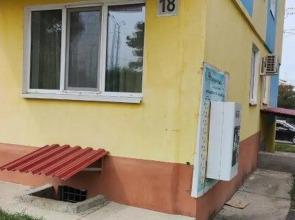 Apartment on Karl Marx street 18