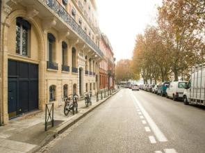 Bel apt rénové en bord de Garonne