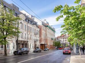 Jogailos Residence peaceful Old Town luxury 3 bdr 2 bathr FREE GARAGE