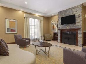 Wyndham Garden Grand Rapids Airport