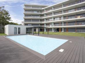 Liiiving in Porto - Dragão Pool View