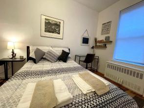 Cozy Entire Apartment in Upper East