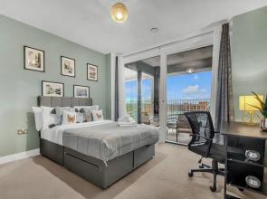 Two Bedroom Apartment in Hackney Wick