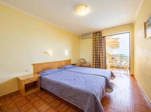 Akti Aphrodite Hotel