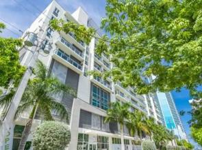 Modern 1BR Apt In Edgewater Free Parking