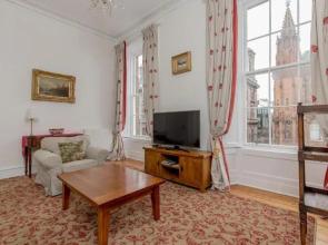 St James Quarter 2 Bed Apartment