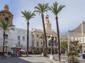 Atico-Solarium CITY Hall by Cadiz4Rentals