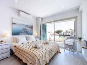 Apartment Julio Pomar, swimming pool