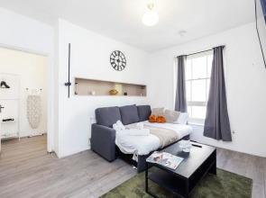 Victoria Chambers Apartments