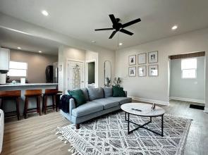 StayAE - Flamingo House