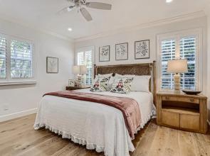 Banyan Cove 4bd 4.5ba Private Pool and Parking