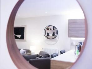 London Escape at Duke Avenue