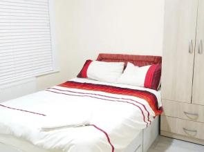 Nice n Cozy Apartment London