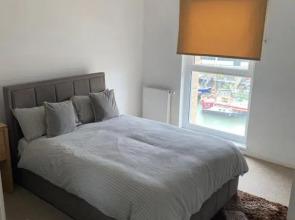 Stunning 2 bed apartment in the heart of Barking