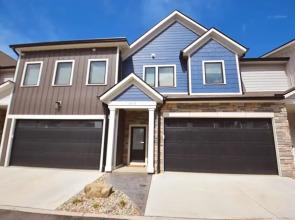 Brand New Luxury Townhouse Steps To Notre Dame Fire Place Fire pit 1418