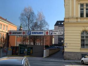 Hotel Neue Post I contactless self check-in