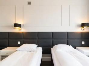 Executive 3 Bedroom Apartament by Your F