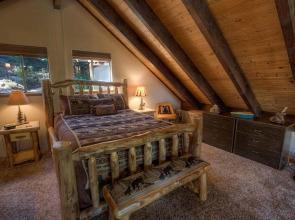 Tree Top Retreat by Lake Tahoe Accommodations