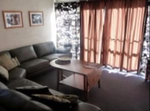 Kirwan 49 - Holiday Apartment