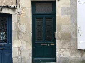 Bel Appartement Avec Cour Privative