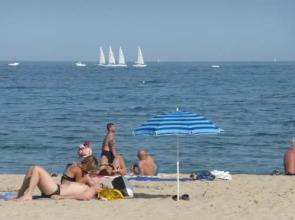 LUMINEUX avec vue , proche CENTRE historique