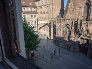 Place Cathedrale - Beautiful 2 Room Apartment Fully Equipped