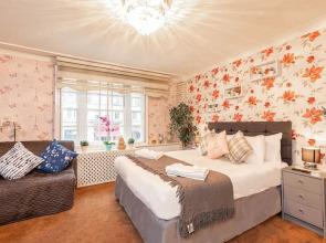 Lovely Studio With A.C Next Oxford Stand Hyde P