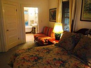 Bed & Breakfast on Broadway