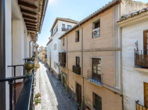 Chezmoihomes Alhambra