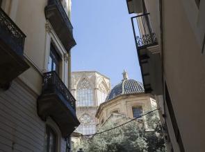 El Micalet Apartments