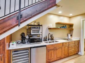 Studio w/ Fireplace: Walk to Downtown Cedar City!