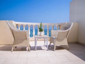 Al Hamra Village Holiday Apartments