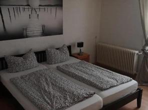 Ferienwohnung/Monteurwohnung am Badesee bei Kassel