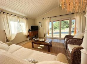 Villa Irene in Mexilhoeira Grande