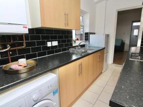 Carmelite House - Charming Home Coventry City Centre