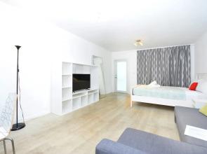 Art Deco Studio Apartments