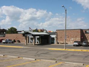 Gladstone Inn & Suites