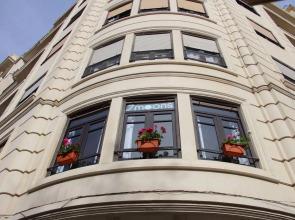 7 Moons Bed & Breakfast