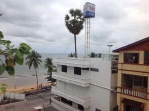 Bam Bus Motel 2