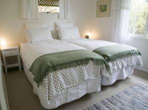 Plum Tree House and Quince Cottage