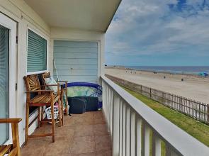 Seascape 2112-dolphin Lair