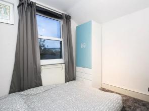 Lovely 3-bedroom House With Garden in Leyton