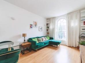 Rotherhithe Riverside Flat