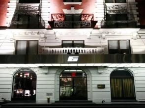 6 Columbus Central Park Hotel