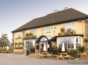 Premier Inn Oldham - Broadway