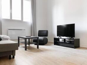 Large T2 - 52m2 fully renovated 2021 for 5 people - Well located #CE