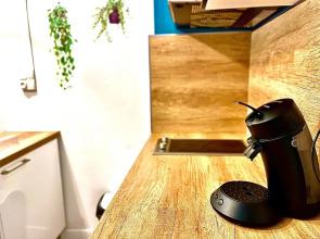 *Tropical*Hyper centre *Fibre Wifi*Studio