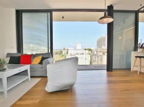 Hilton Beach Area- Perfect 1 BDR in a new building