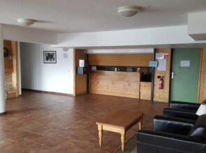 Skis Aux Pieds Station 1800 Dame Blanche