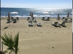 Bettys 1br seafront apt